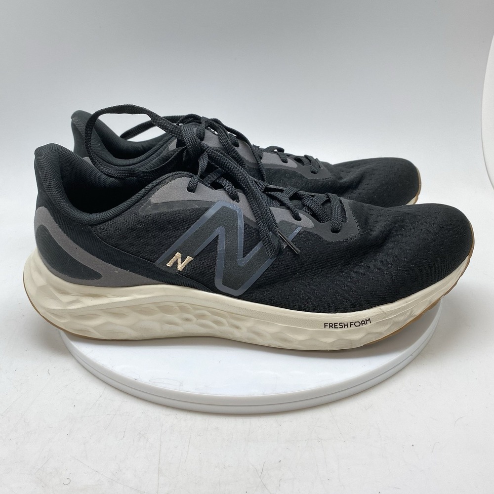 New Balance Sneakers Mens 10.5 B FF Arishi V4 WARISEK4 Black Running Shoes